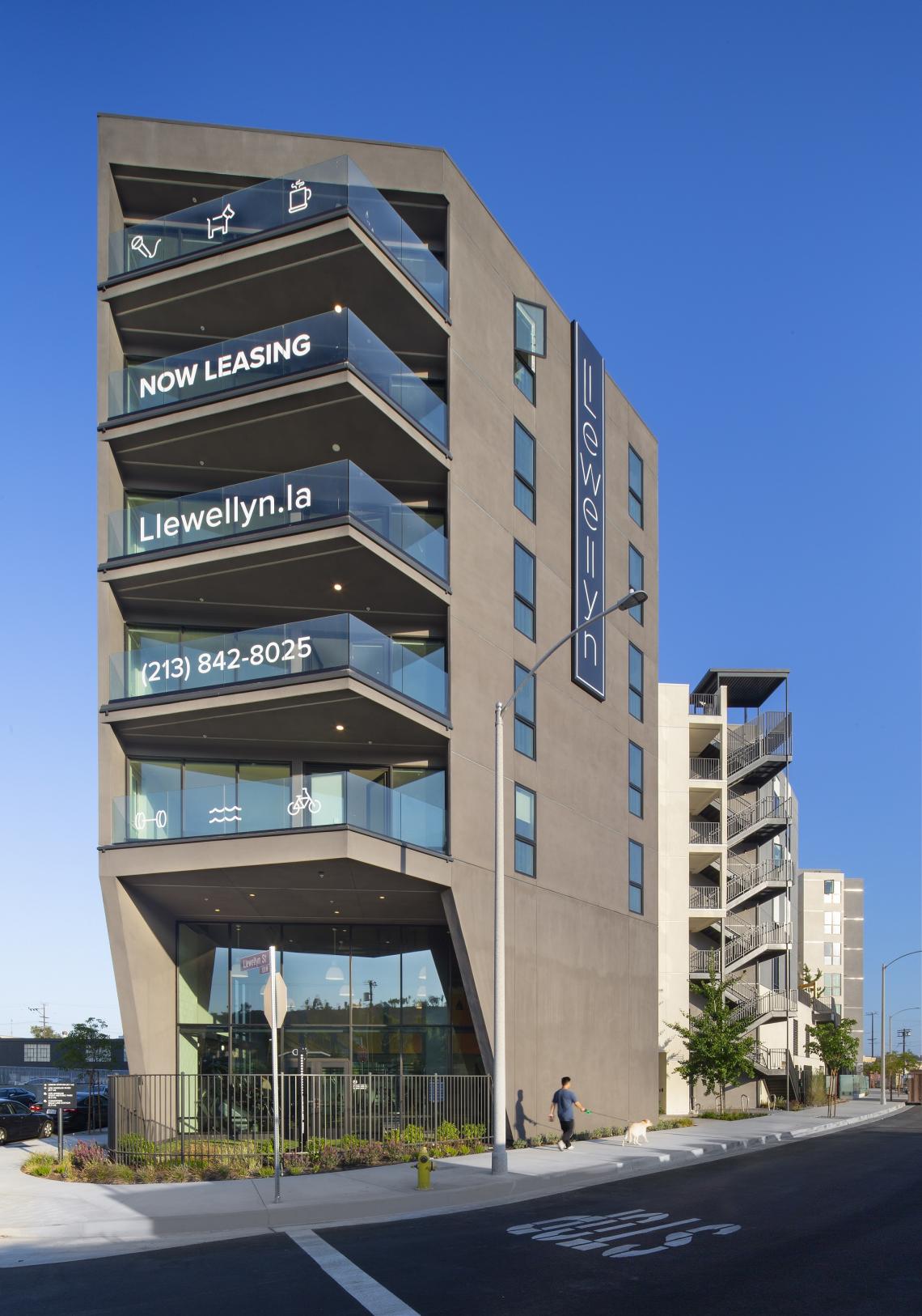 A look inside the big apartment building next to L.A. State