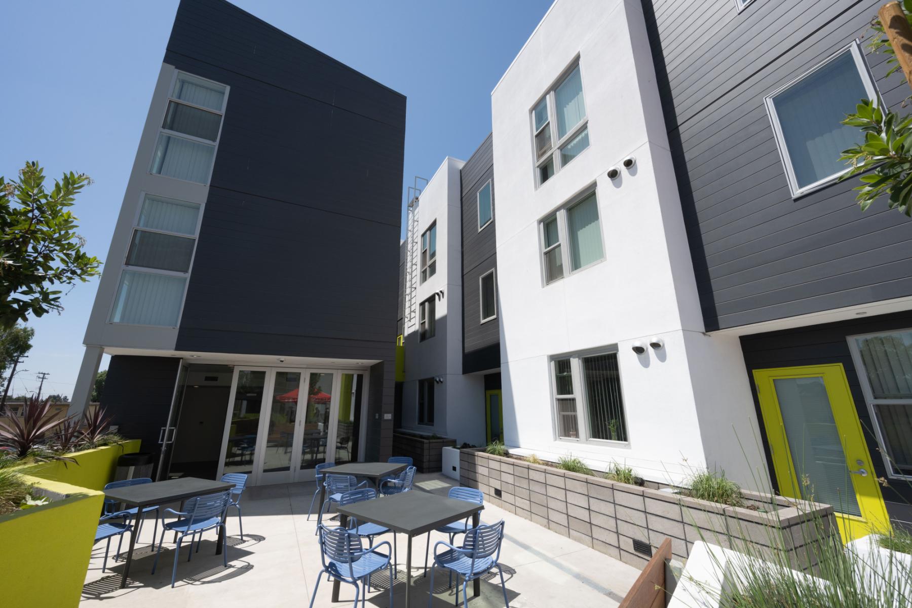 Cadence supportive housing debuts at 114th & Central in