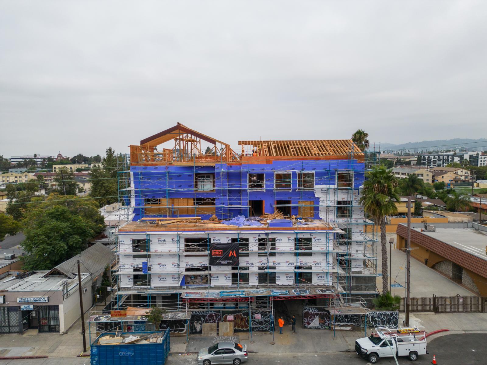 Mixed-use development topped out at 611 N Virgil Avenue | Urbanize LA