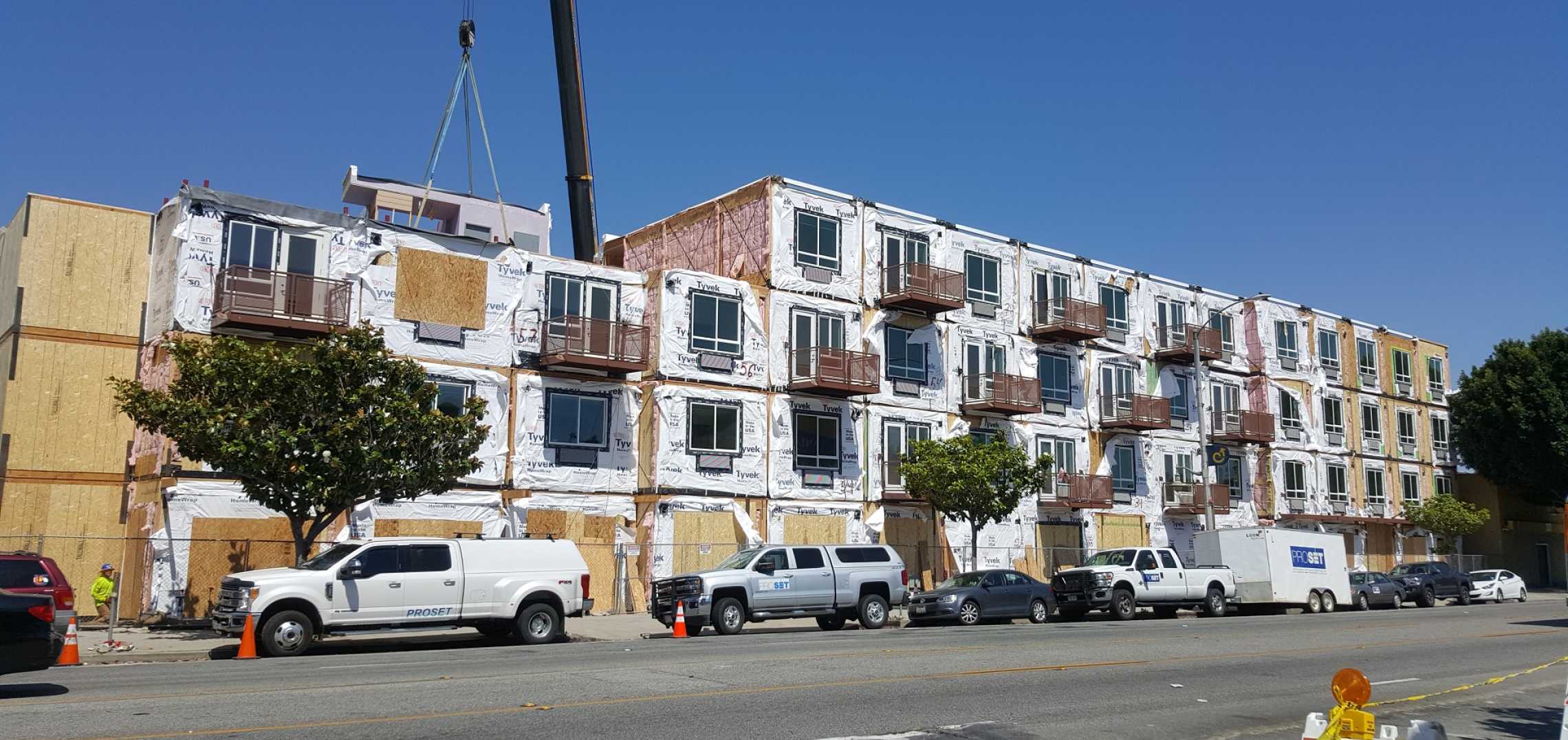 Modular Apartment Building Takes Shape in Leimert Park Urbanize LA