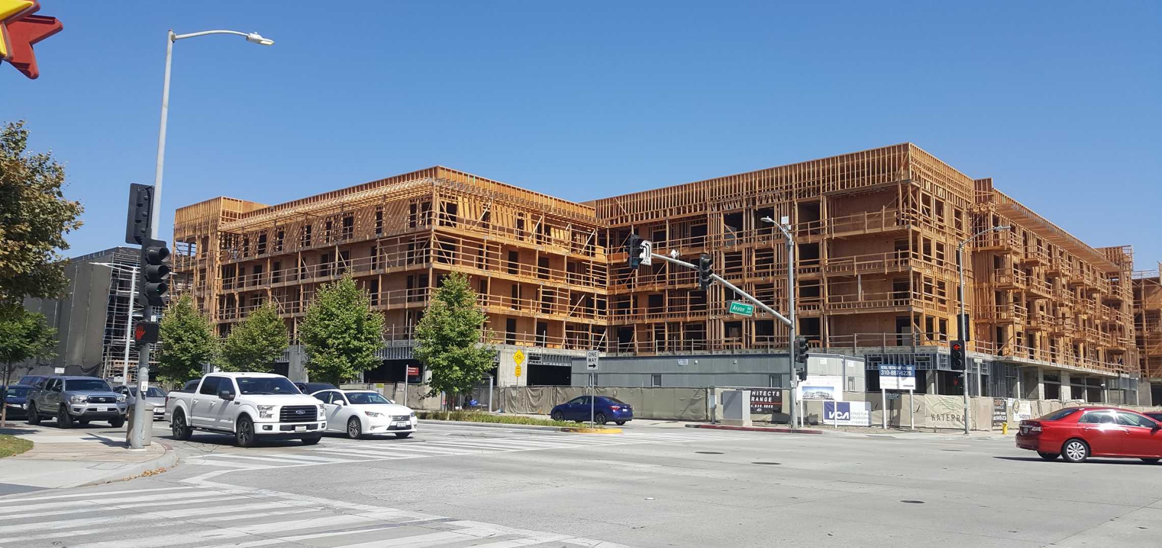 Progress Report For Carson s 357 Unit Union South Bay Apartments 