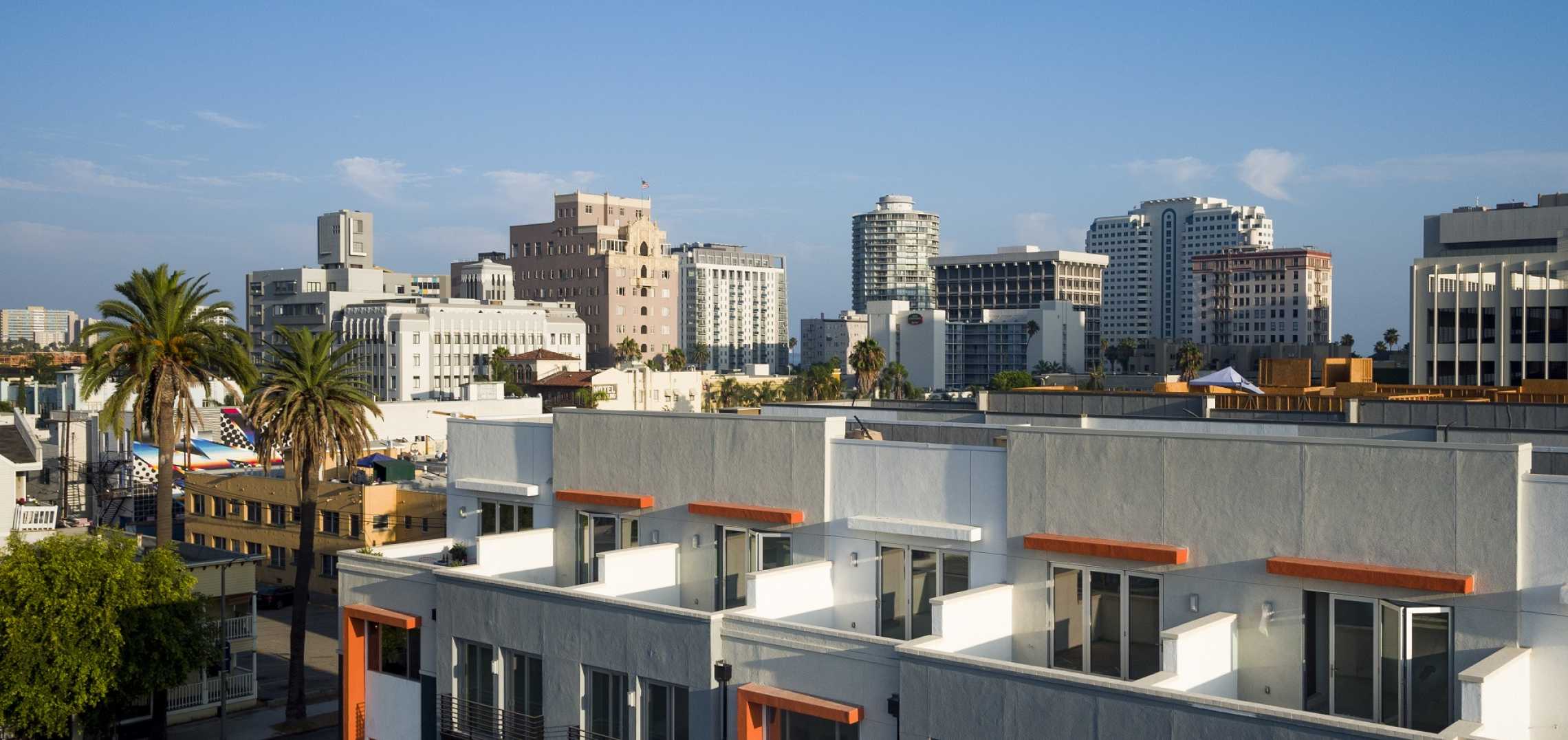 New Townhomes Make Their Debut in Downtown Long Beach Urbanize LA