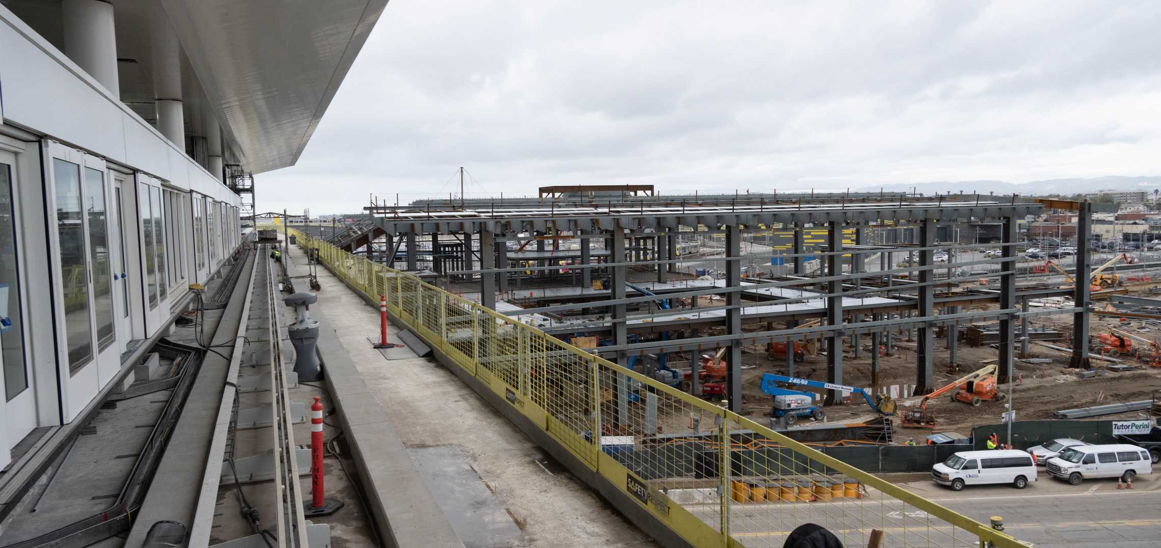 a-glimpse-inside-the-new-lax-metro-transit-center-station-urbanize-la