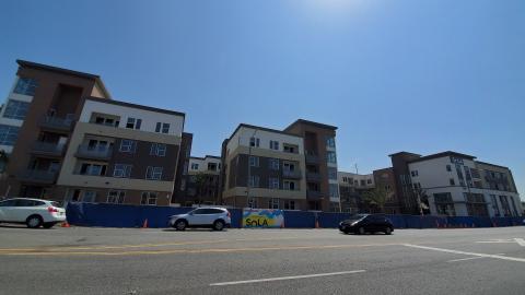 View of the Jefferson SoLa apartments from across Garfield Avenue