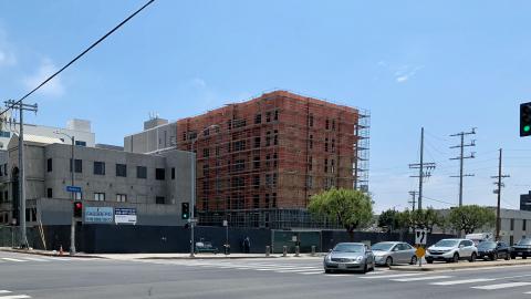 Expansion of 3838 apartments in Palms