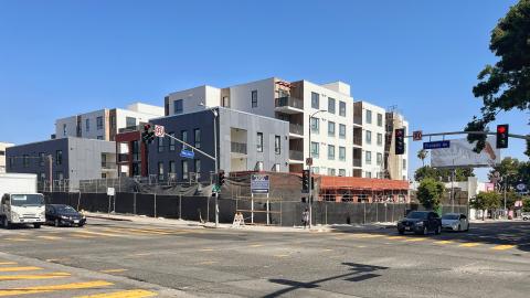 View looking southeast from the intersection of Western and Franklin