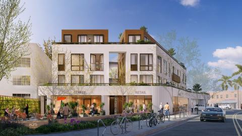 View looking north from Abbot Kinney Boulevard
