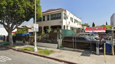 2911 E. Cesar E. Chavez Avenue