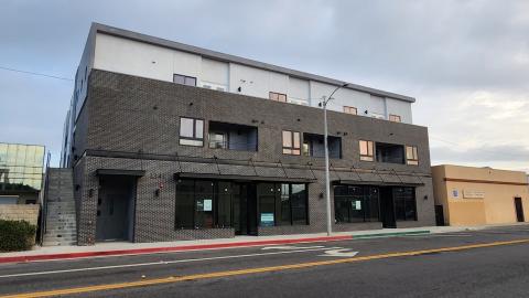 Exterior of 1341 Gardena Boulevard