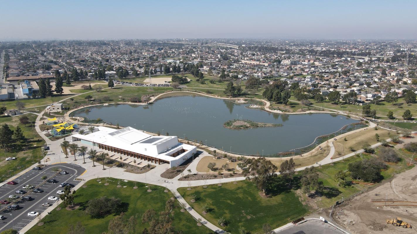 LINCOLN PARK LAKE  City of Los Angeles Department of Recreation