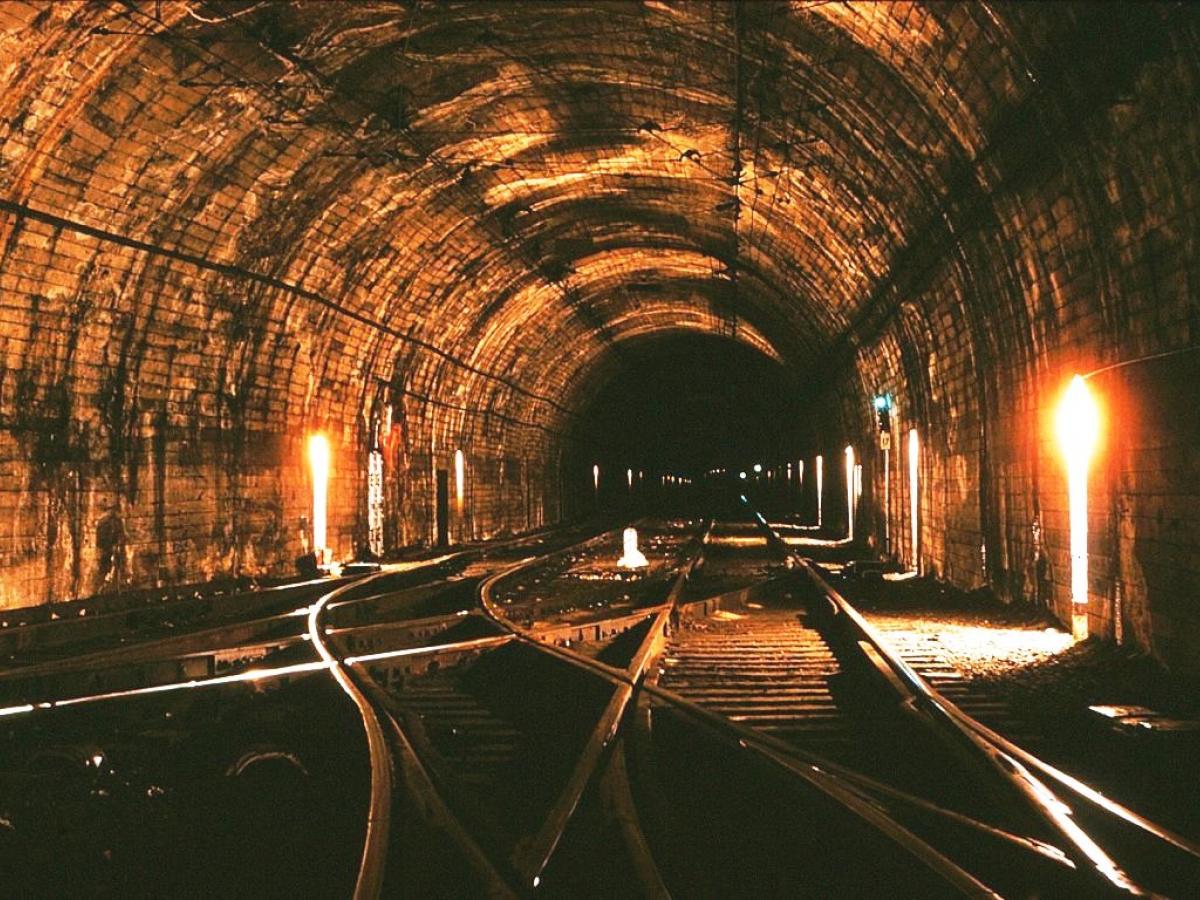 A train tunnel to L.A. under UTC